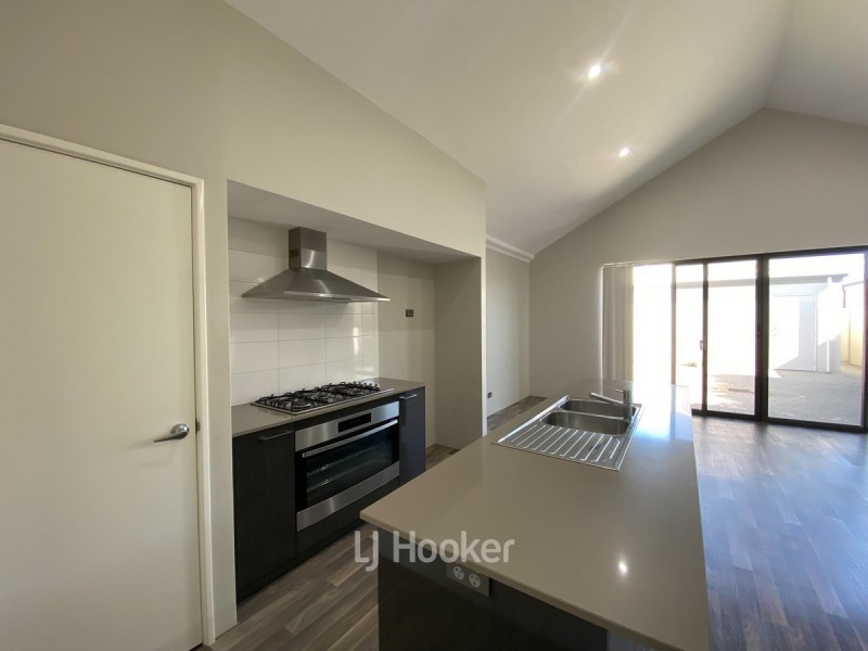 15B Constellation Drive, Australind WA 6233