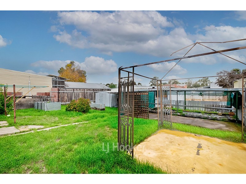 22 Wittenoom Street, Collie WA 6225