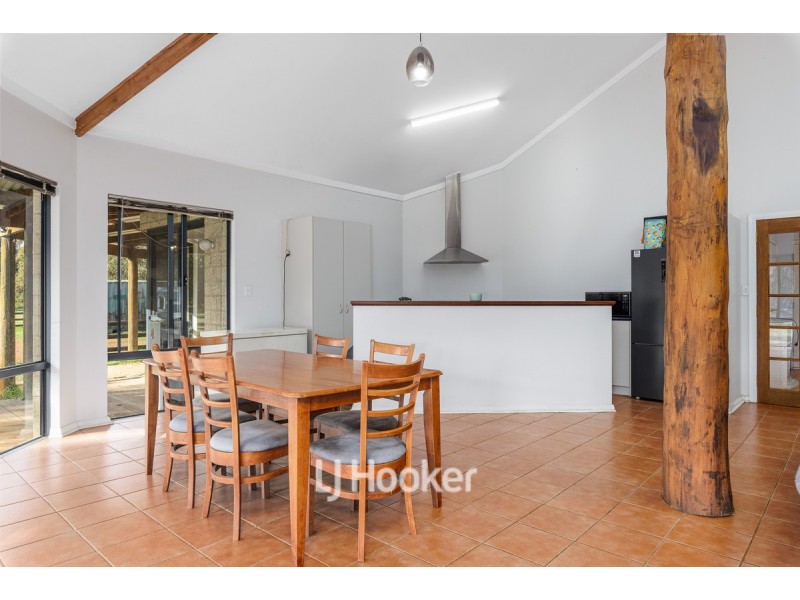 44 Padbury Road, Dardanup West WA 6236