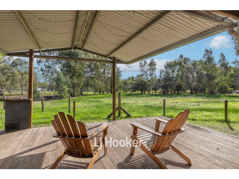 44 Padbury Road, Dardanup West WA 6236
