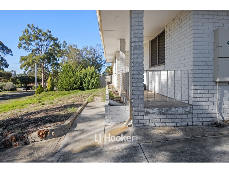 27 Westwood Street, Withers WA 6230