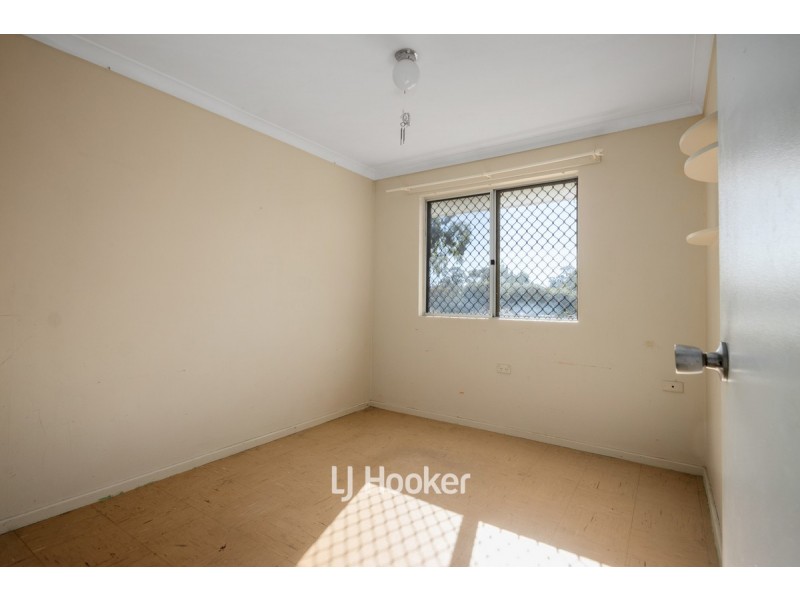 27 Westwood Street, Withers WA 6230