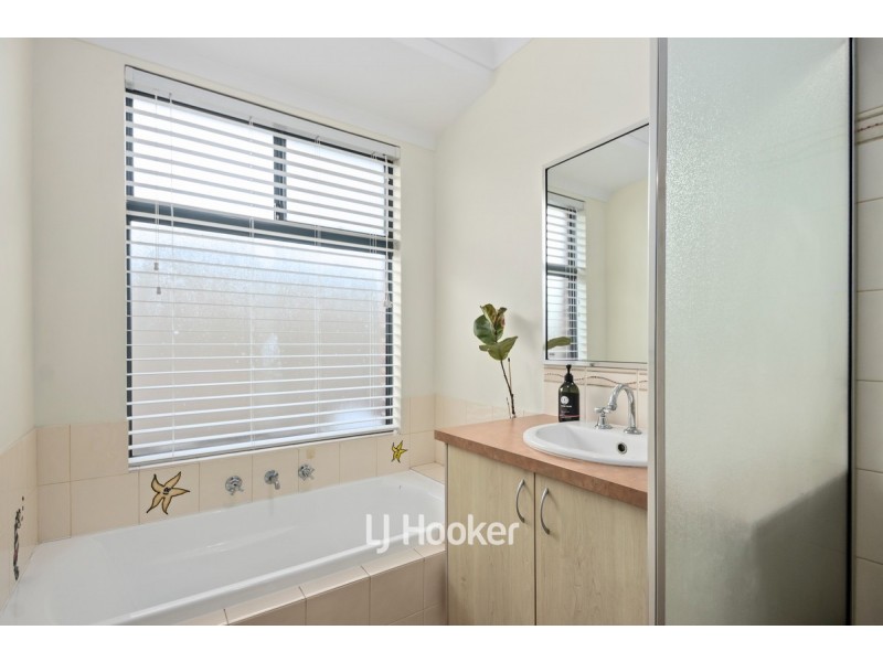 4 Buttermilk Way, Australind WA 6233