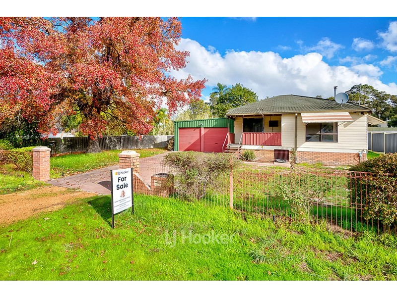 17 Irwin Street, Collie WA 6225