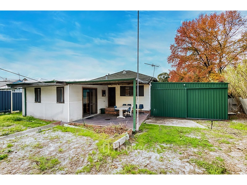 17 Irwin Street, Collie WA 6225