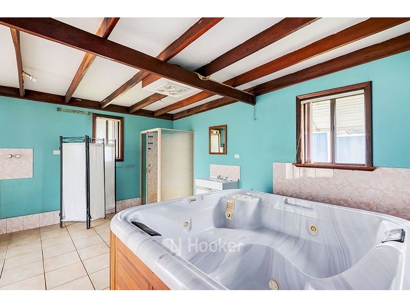 17 Irwin Street, Collie WA 6225