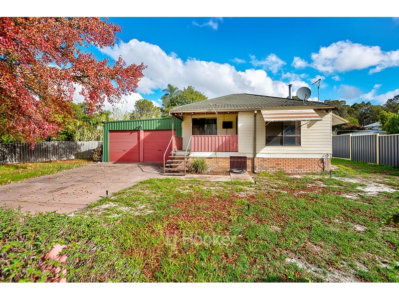 17 Irwin Street, Collie WA 6225