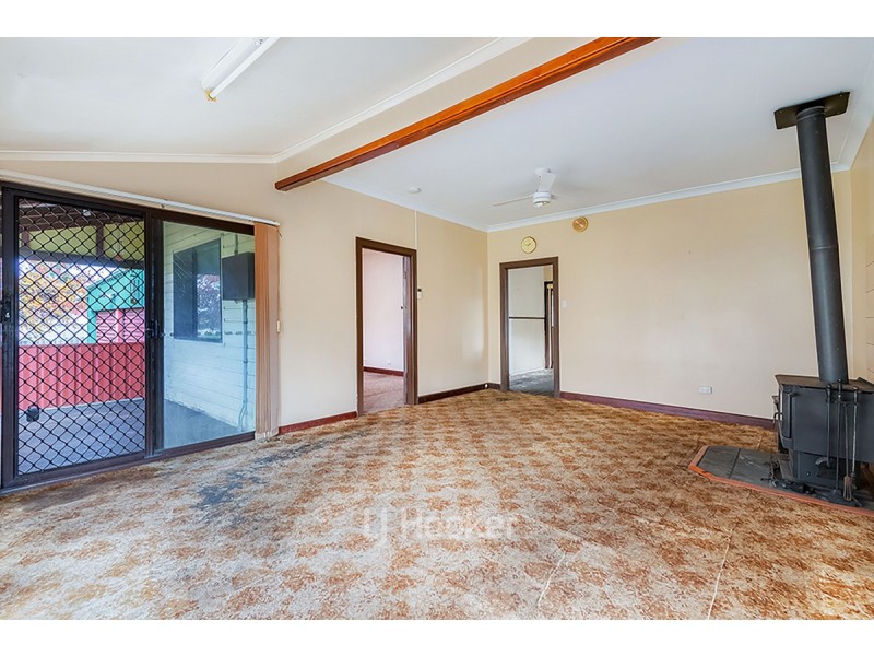 17 Irwin Street, Collie WA 6225