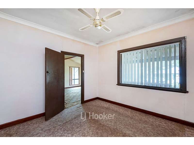 17 Irwin Street, Collie WA 6225