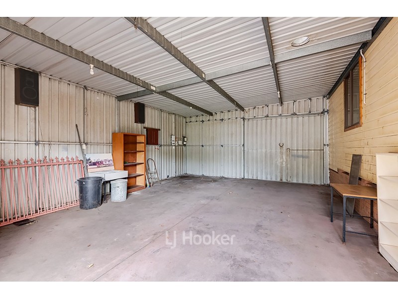 17 Irwin Street, Collie WA 6225