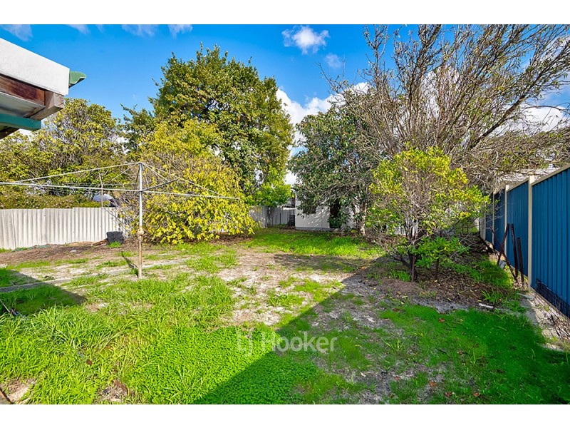 17 Irwin Street, Collie WA 6225