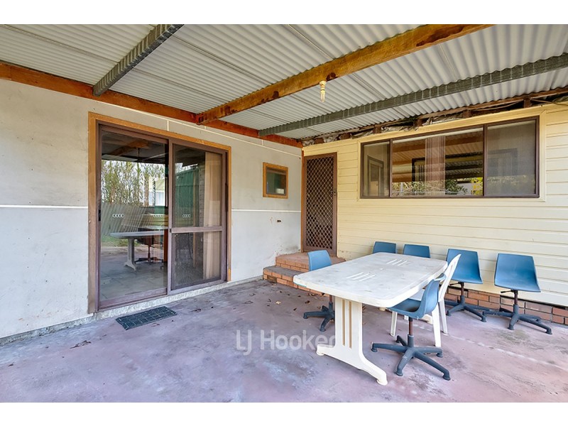 17 Irwin Street, Collie WA 6225