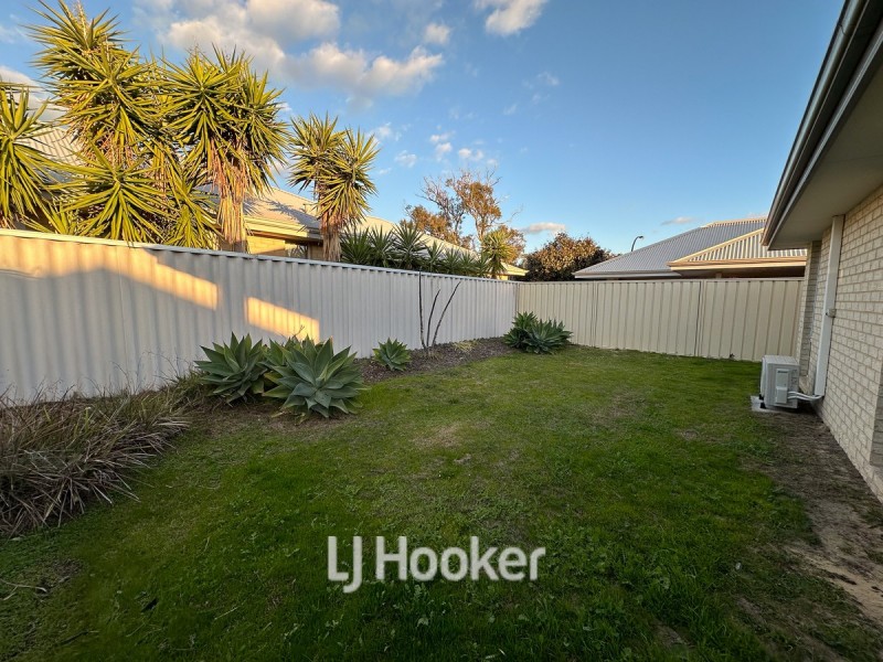 2B Lewana Approach, Dalyellup WA 6230