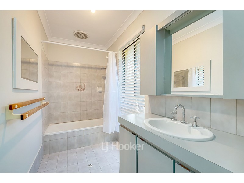 4 Hale Street, Eaton WA 6232