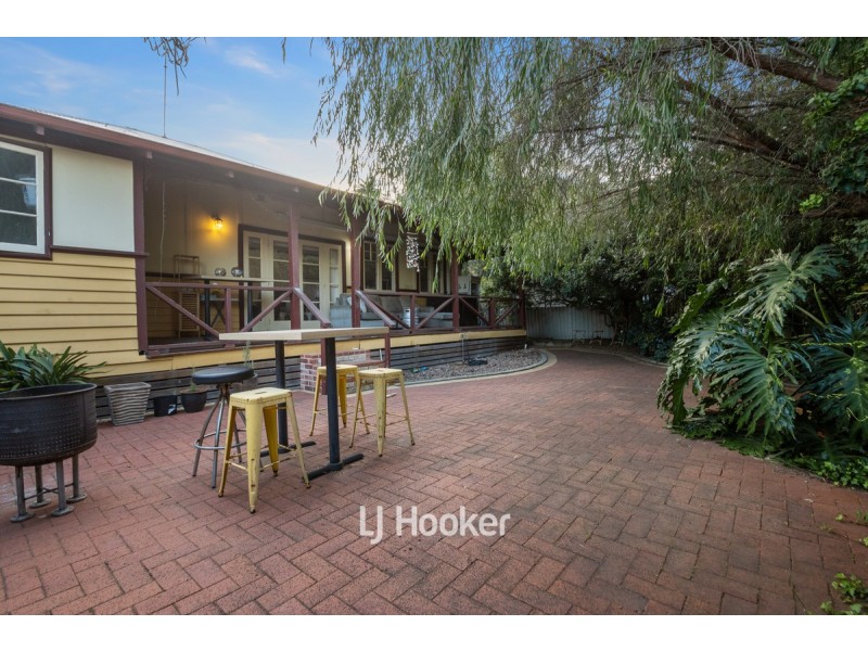 35 Tuart Street, Bunbury WA 6230