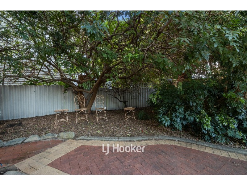 35 Tuart Street, Bunbury WA 6230