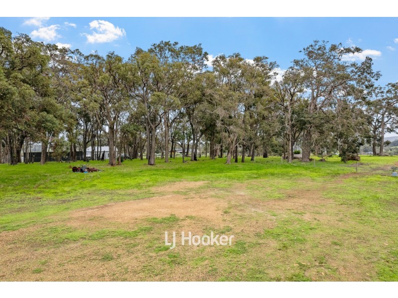 106 Dryandra Avenue, Yallingup WA 6282