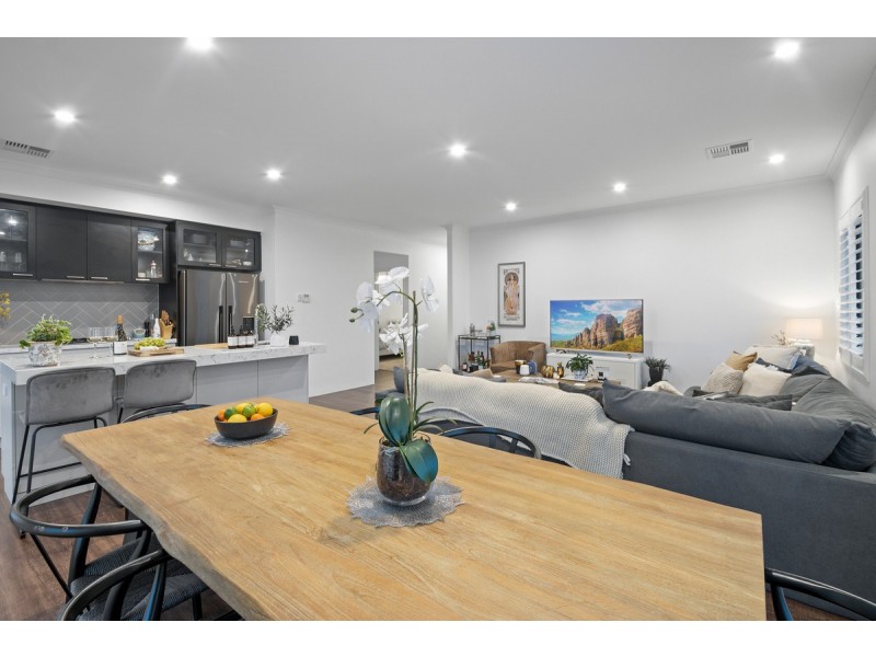 16 Arrow Street, Dalyellup WA 6230