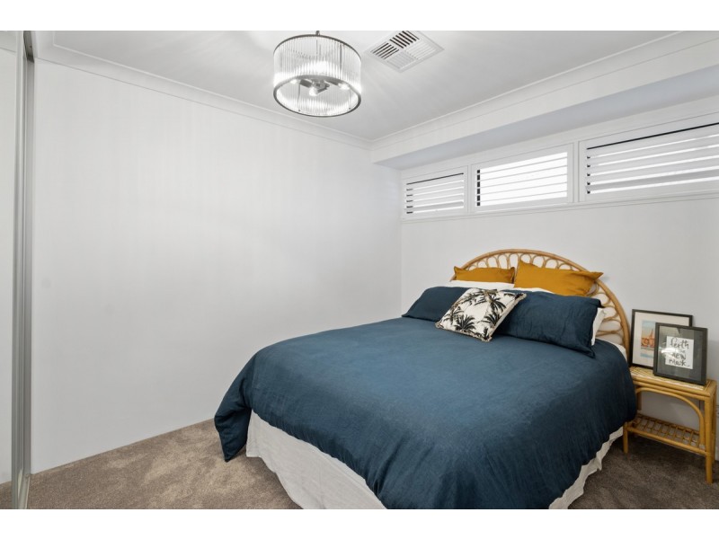 16 Arrow Street, Dalyellup WA 6230