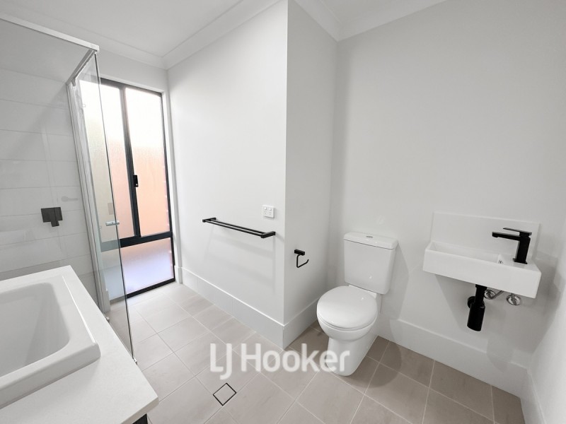 B/2 Stroget Road, Dalyellup WA 6230