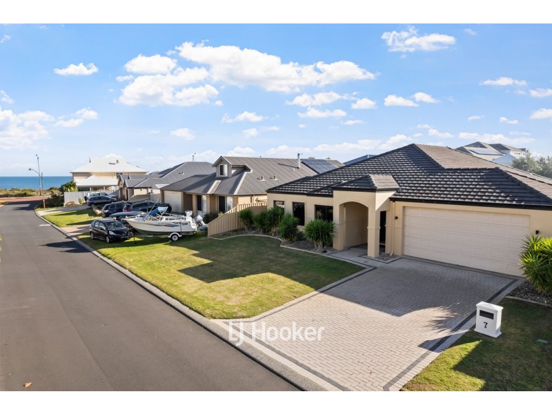 7 Zedor Way, Dalyellup WA 6230