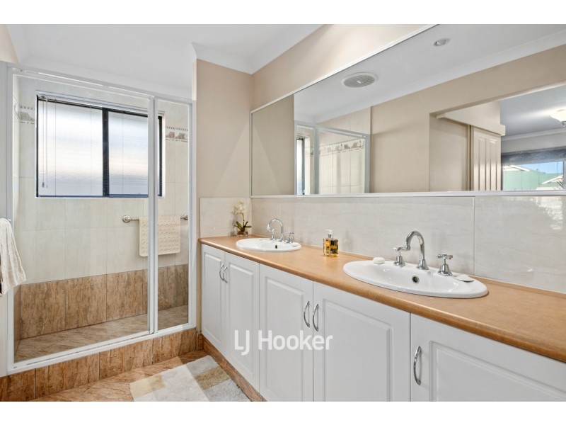 7 Zedor Way, Dalyellup WA 6230