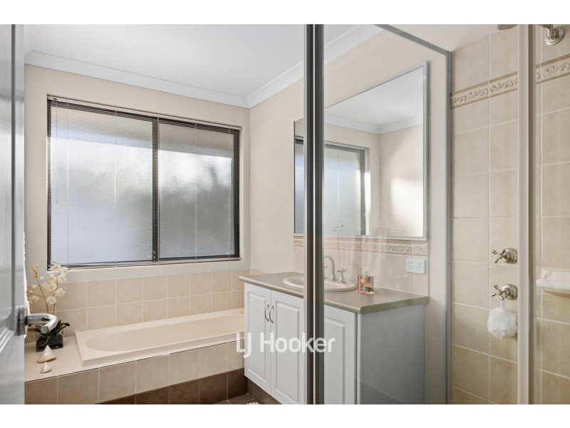 7 Zedor Way, Dalyellup WA 6230