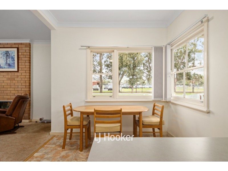 24 Vincent Street, Brunswick WA 6224