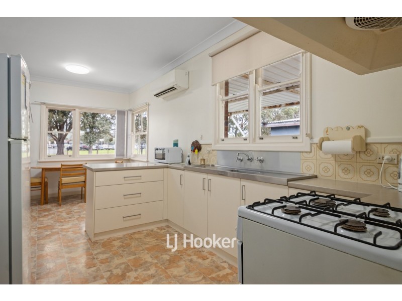 24 Vincent Street, Brunswick WA 6224