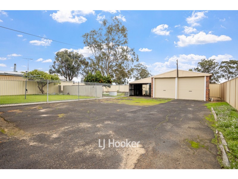 24 Vincent Street, Brunswick WA 6224