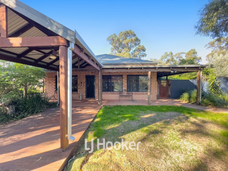13 Hornibrook Road, Dalyellup WA 6230