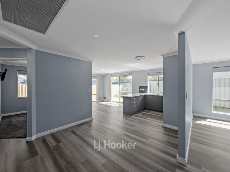 18 Bandak Road, Carey Park WA 6230