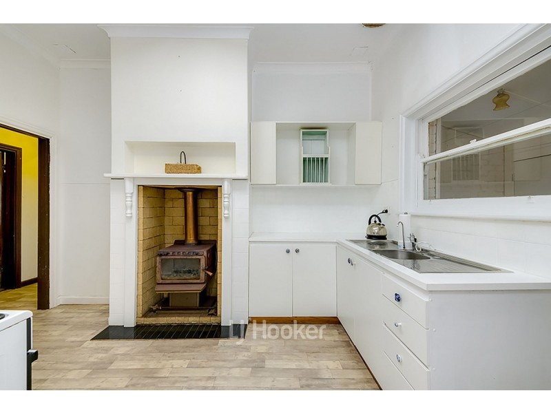 109 Deakin Street, Collie WA 6225