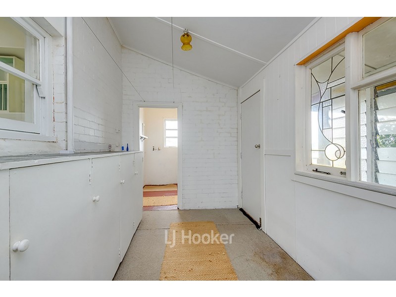 109 Deakin Street, Collie WA 6225