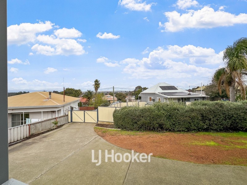 66a Deakin Street, Collie WA 6225