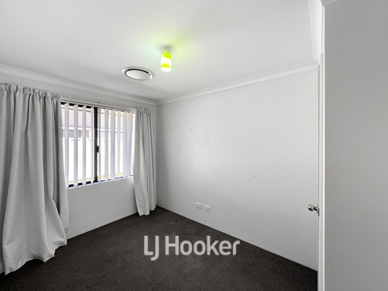 22 Lewana Approach, Dalyellup WA 6230