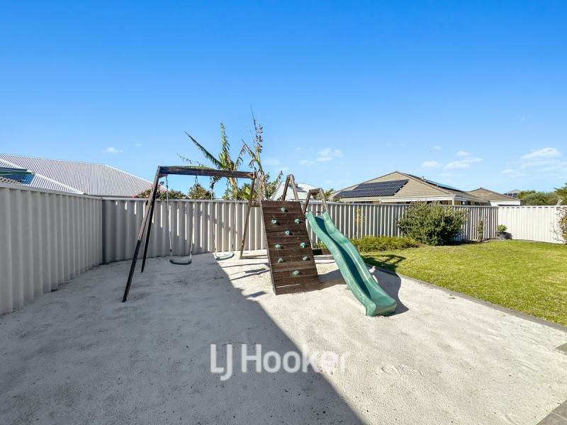 22 Lewana Approach, Dalyellup WA 6230