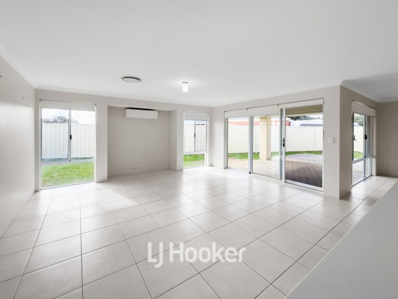 22 Hazelgrove Crescent, Millbridge WA 6232