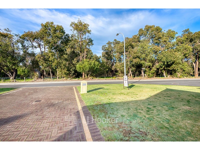 25 Walingale Drive, Australind WA 6233