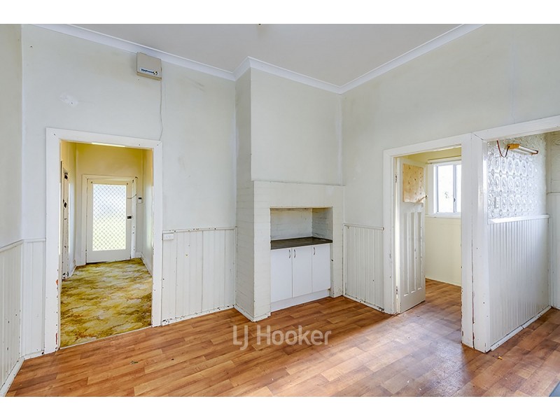 16 Bucktin Street, Collie WA 6225