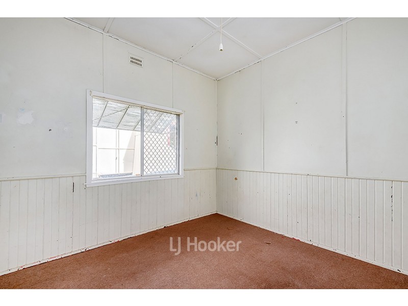 16 Bucktin Street, Collie WA 6225