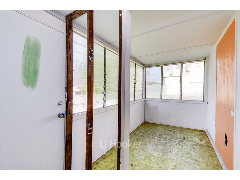 16 Bucktin Street, Collie WA 6225