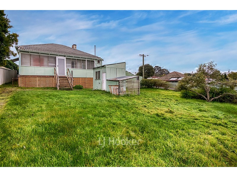 16 Bucktin Street, Collie WA 6225