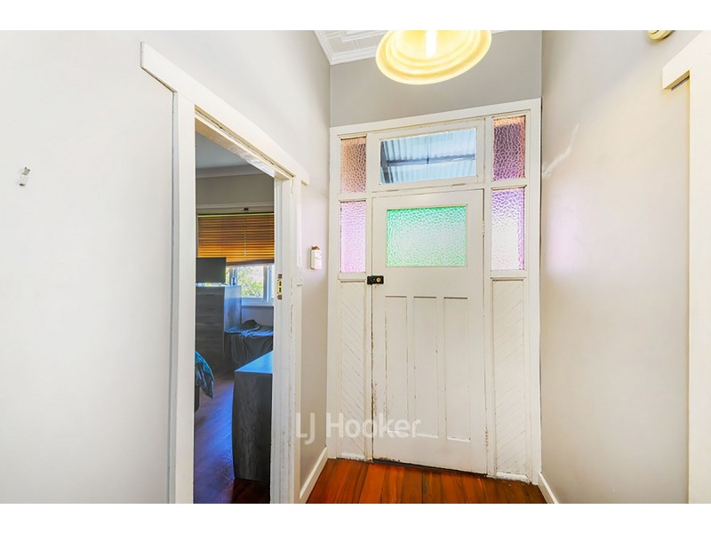 68 Deakin Street, Collie WA 6225