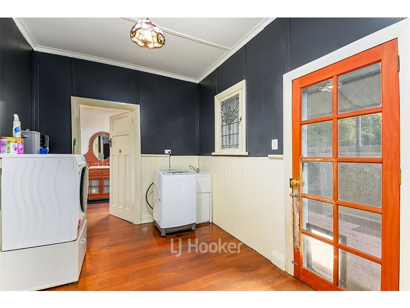 68 Deakin Street, Collie WA 6225