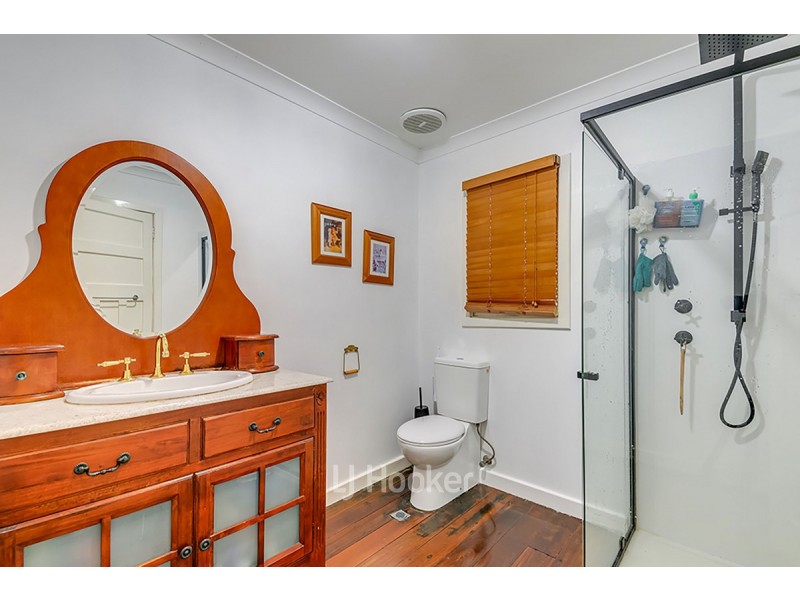 68 Deakin Street, Collie WA 6225