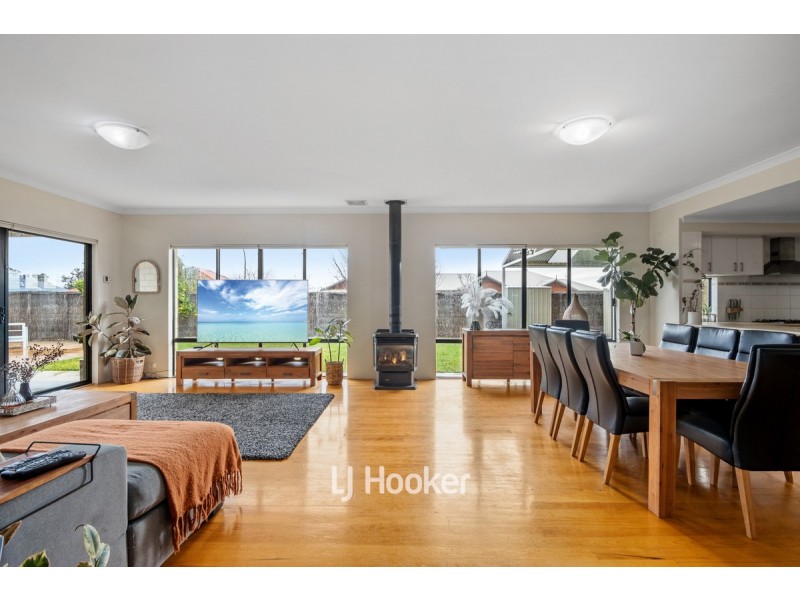 5 Sapphire Road, Dalyellup WA 6230
