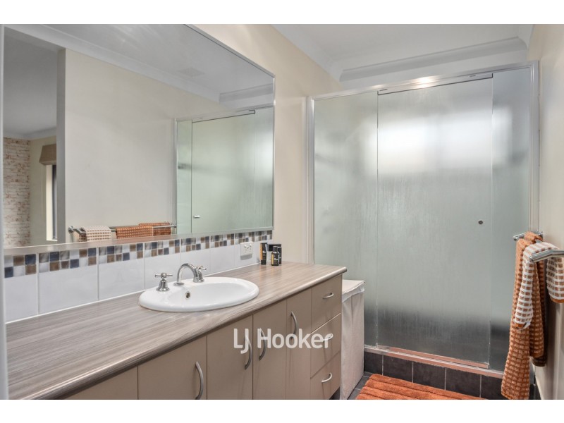 5 Sapphire Road, Dalyellup WA 6230
