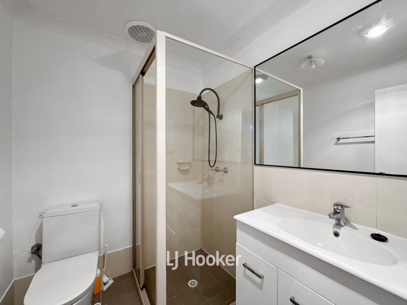 8/2 Moira Road, Collie WA 6225