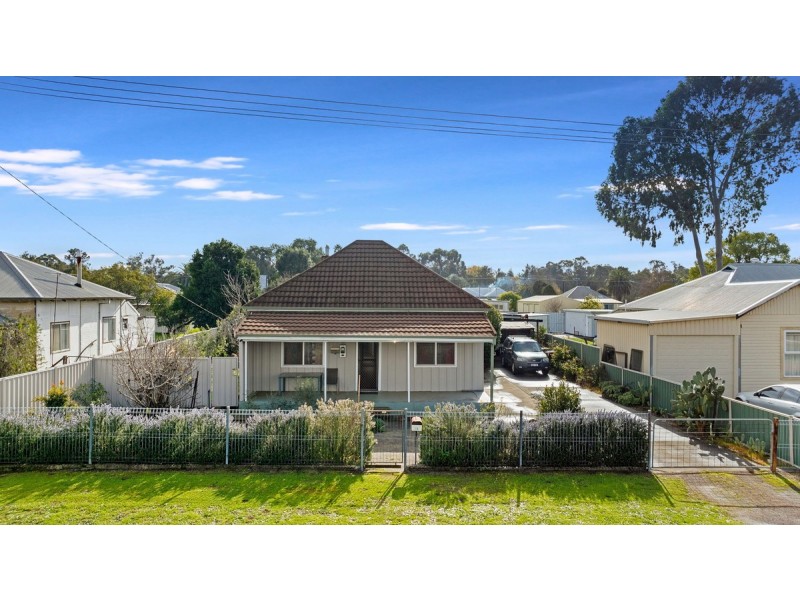 50 Raymond Street, Collie WA 6225